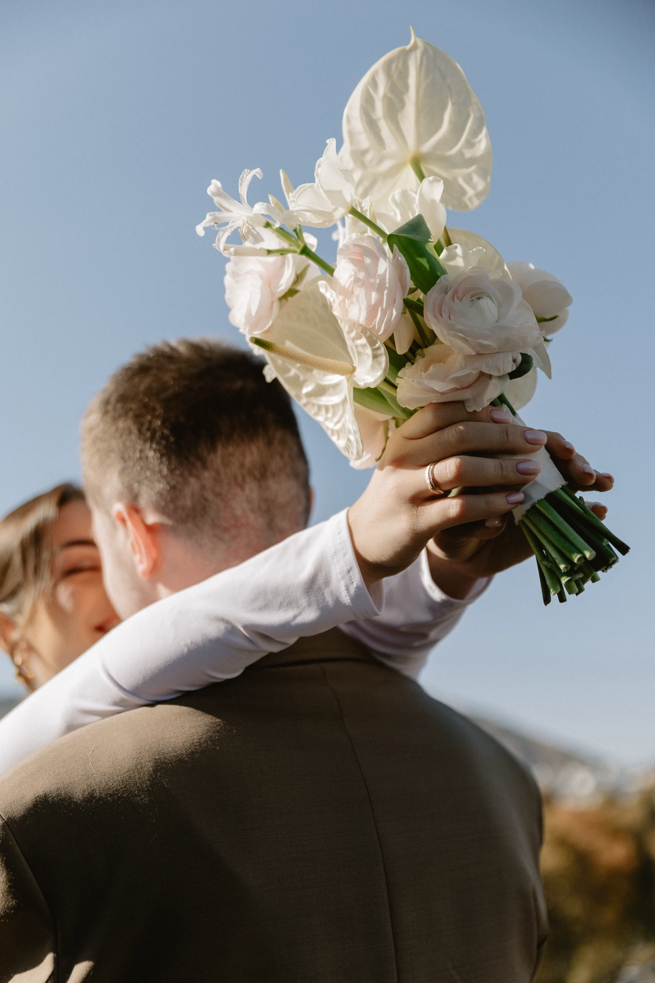 Wedding ceremony on a lake in Georgia for a foreign couple