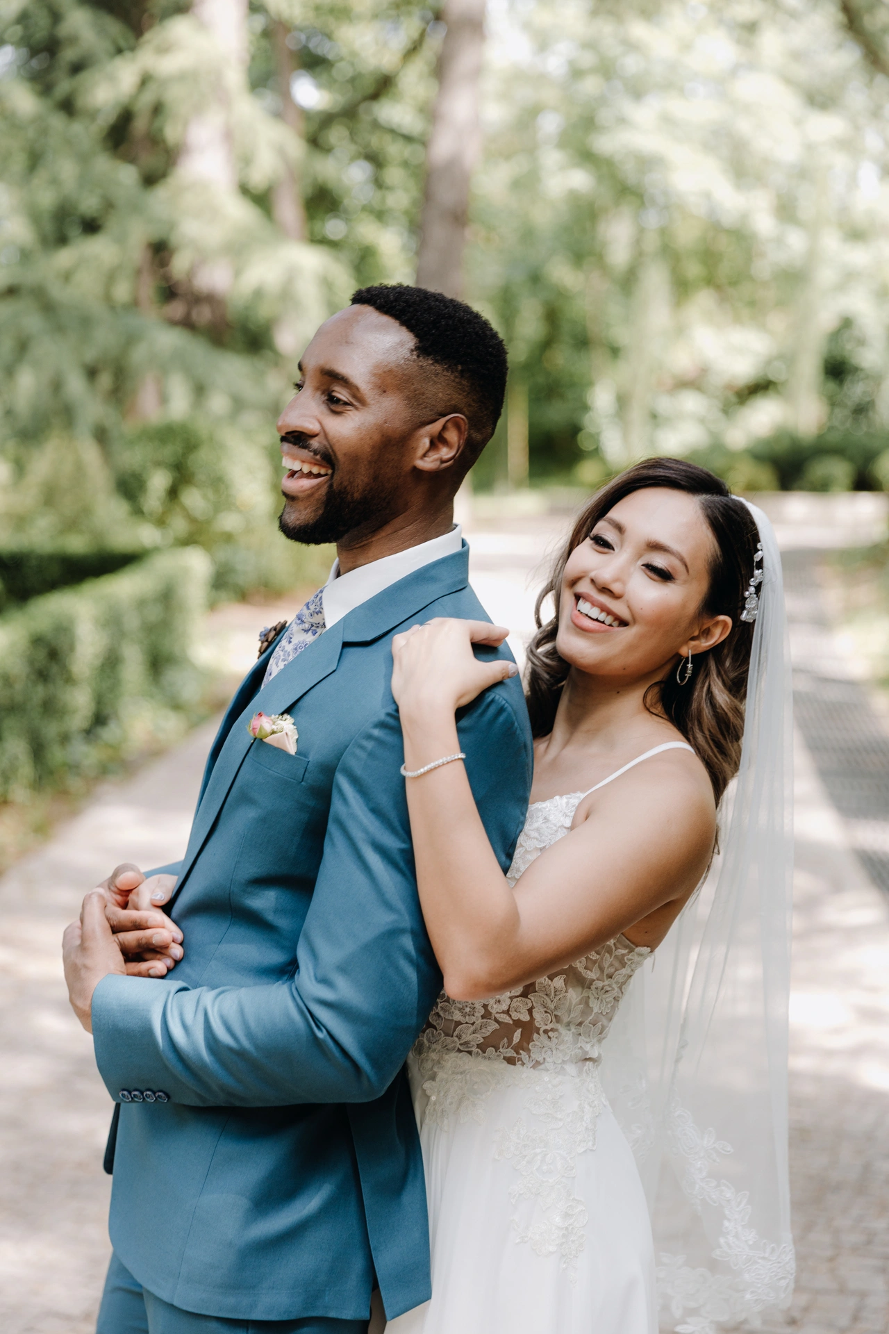 Wedding in the botanical garden in Tbilisi for foreigners