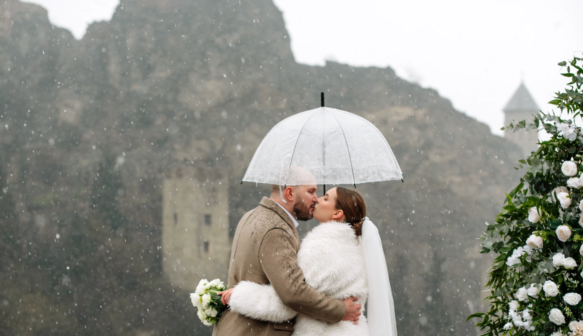 Romantic wedding photoshoot in Tbilisi for international bride and groom