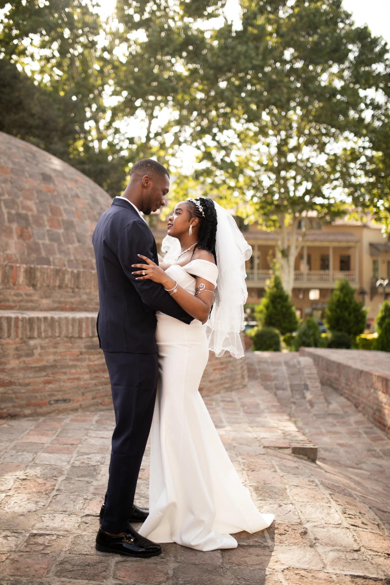 Wedding ceremony in Tbilisi for foreign couples
