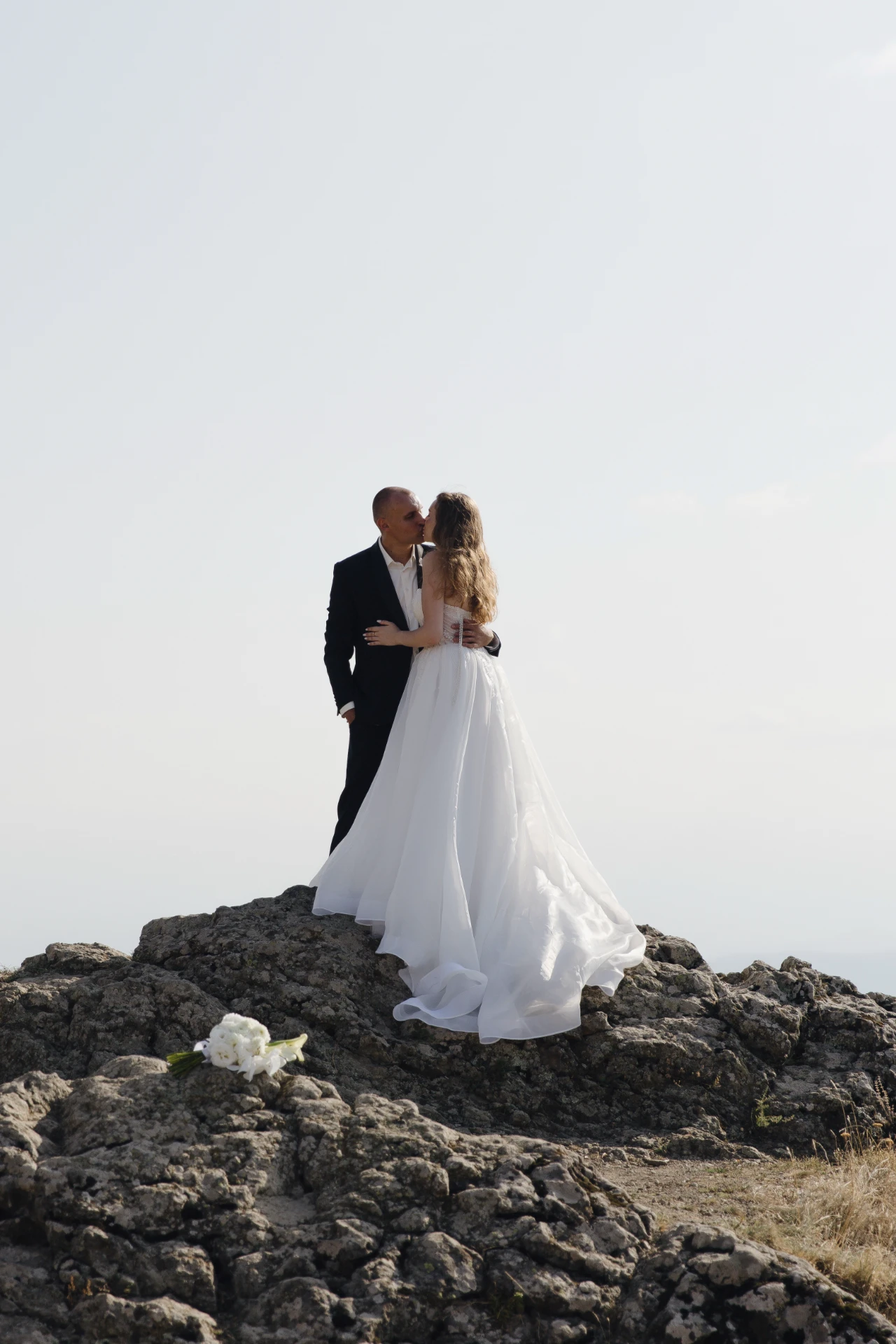 Wedding photoshoot in summer in the surroundings of Tbilisi
