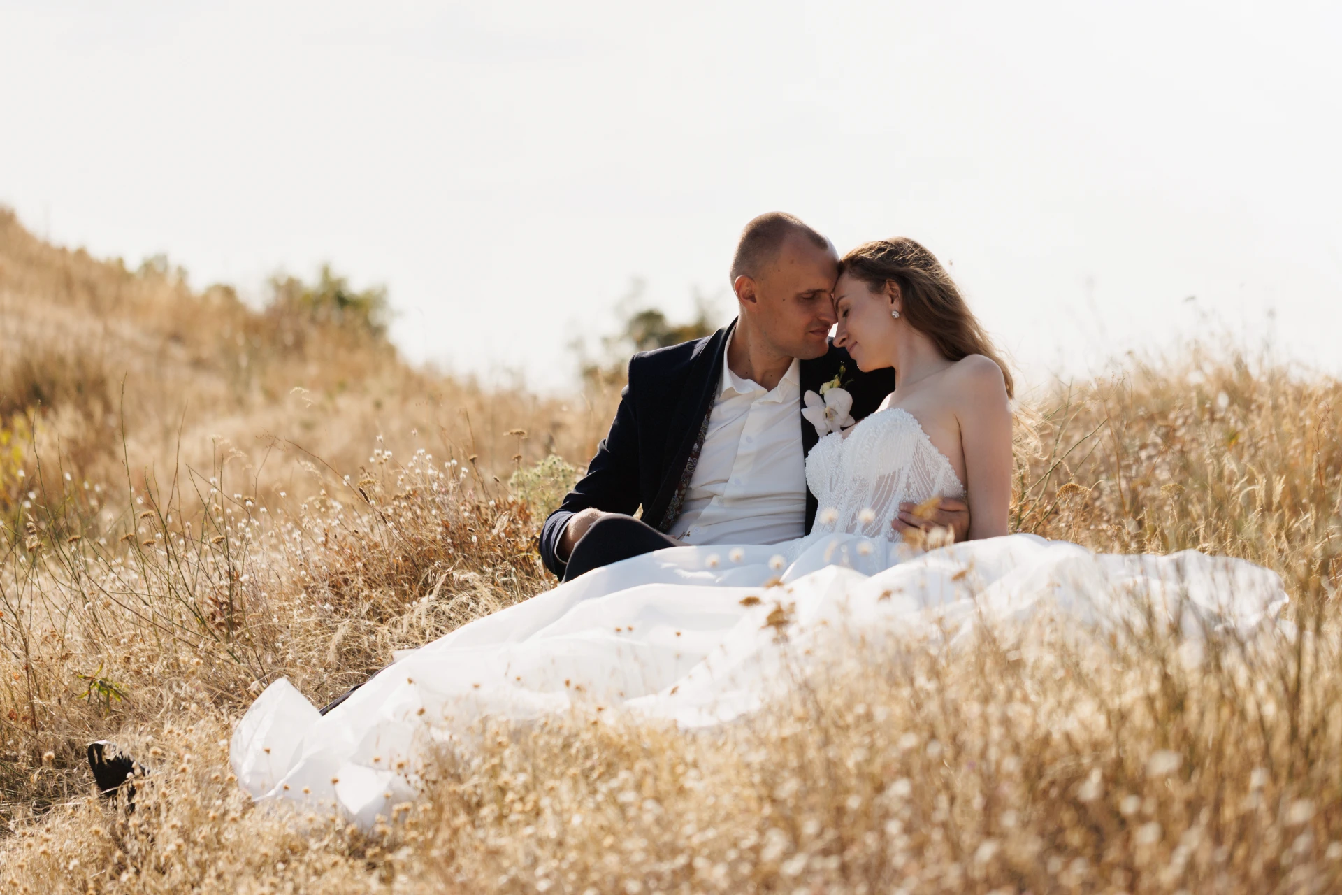 Autumn weddings in Georgia for foreign couples