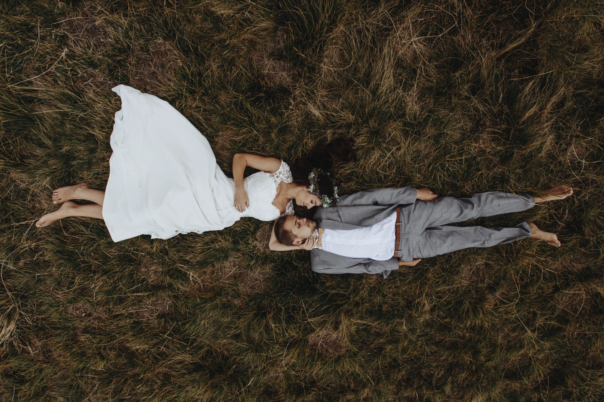 Autumn wedding in Georgia for foreigners