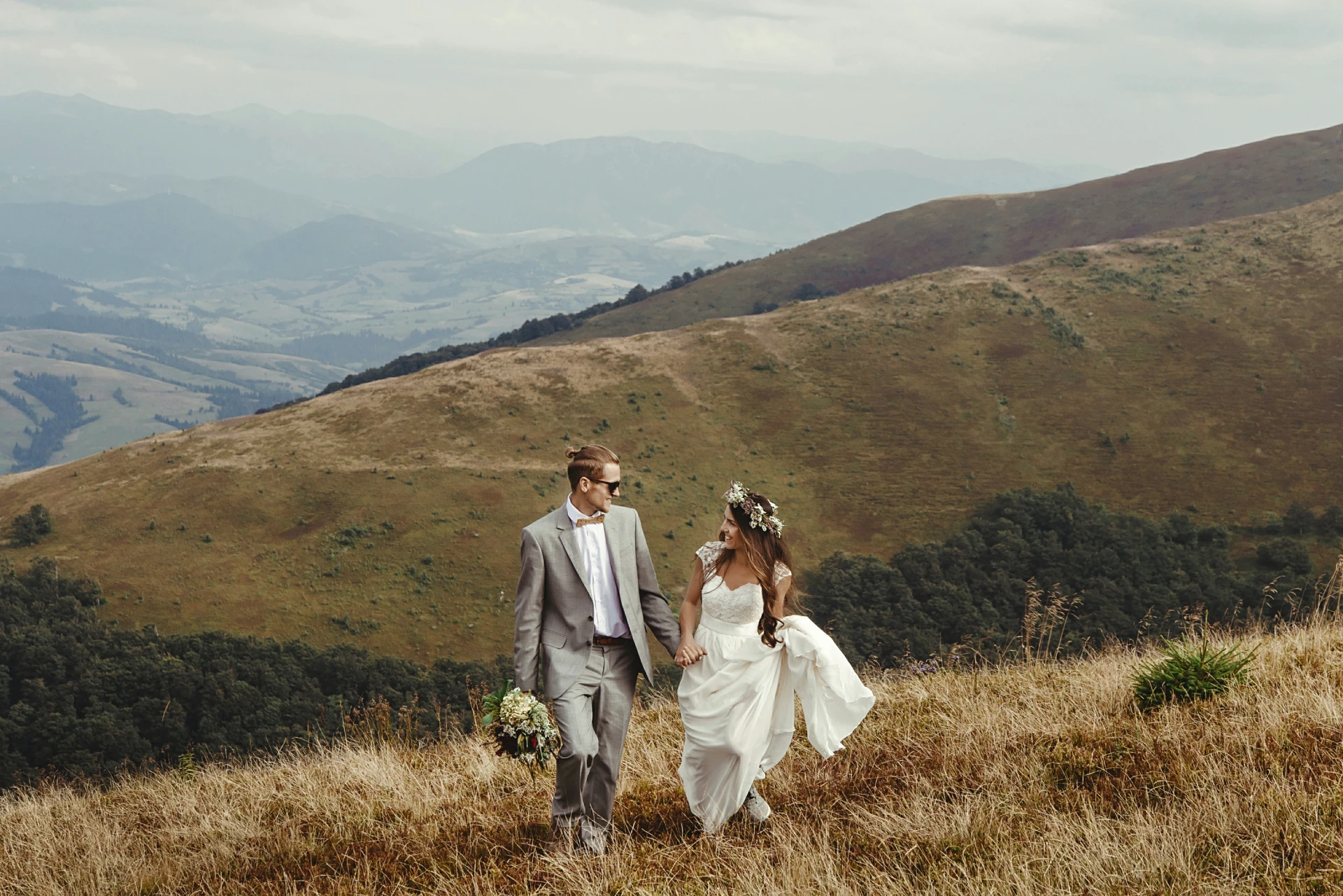 Cozy wedding in the mountains of Kojori