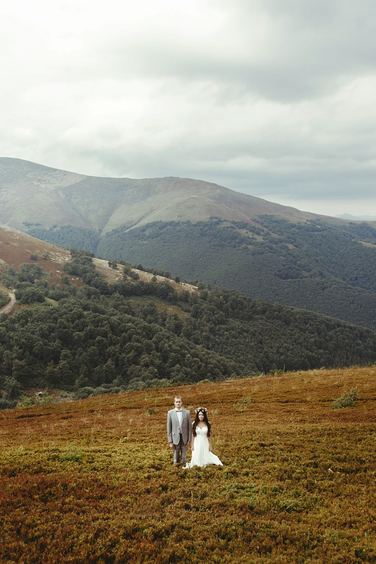 Mountain autumn wedding in Kojori
