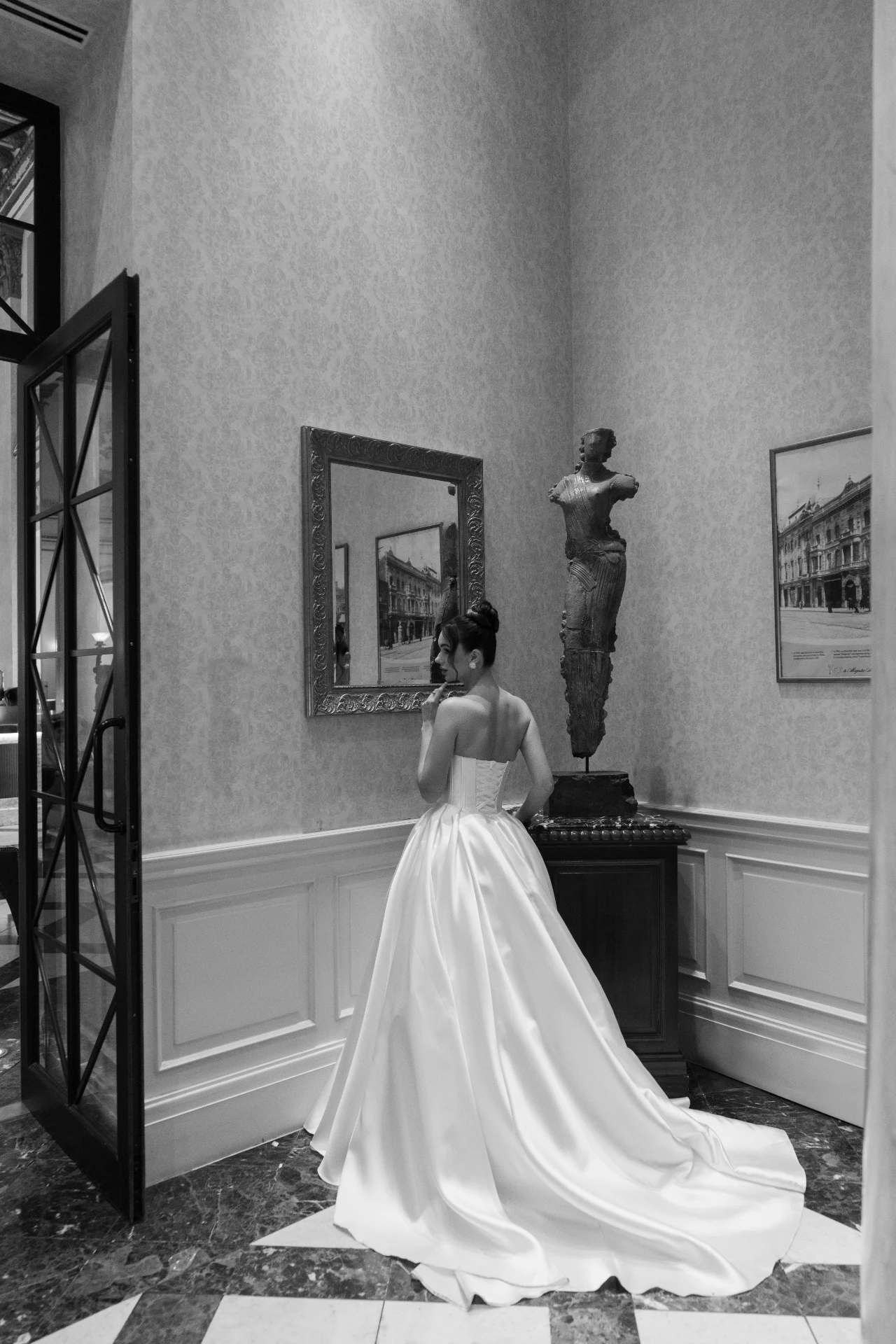 Modern wedding for a foreign couple in Tbilisi for couples from Israel