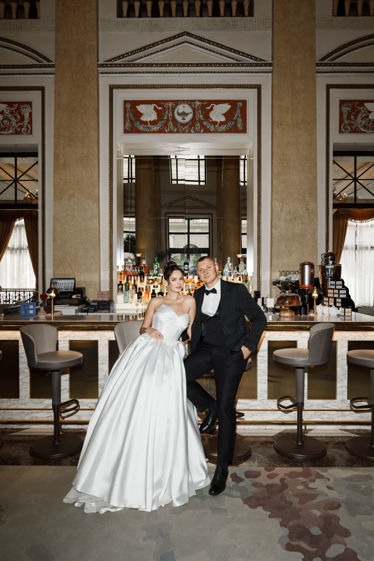 Elegant wedding photoshoot in Tbilisi