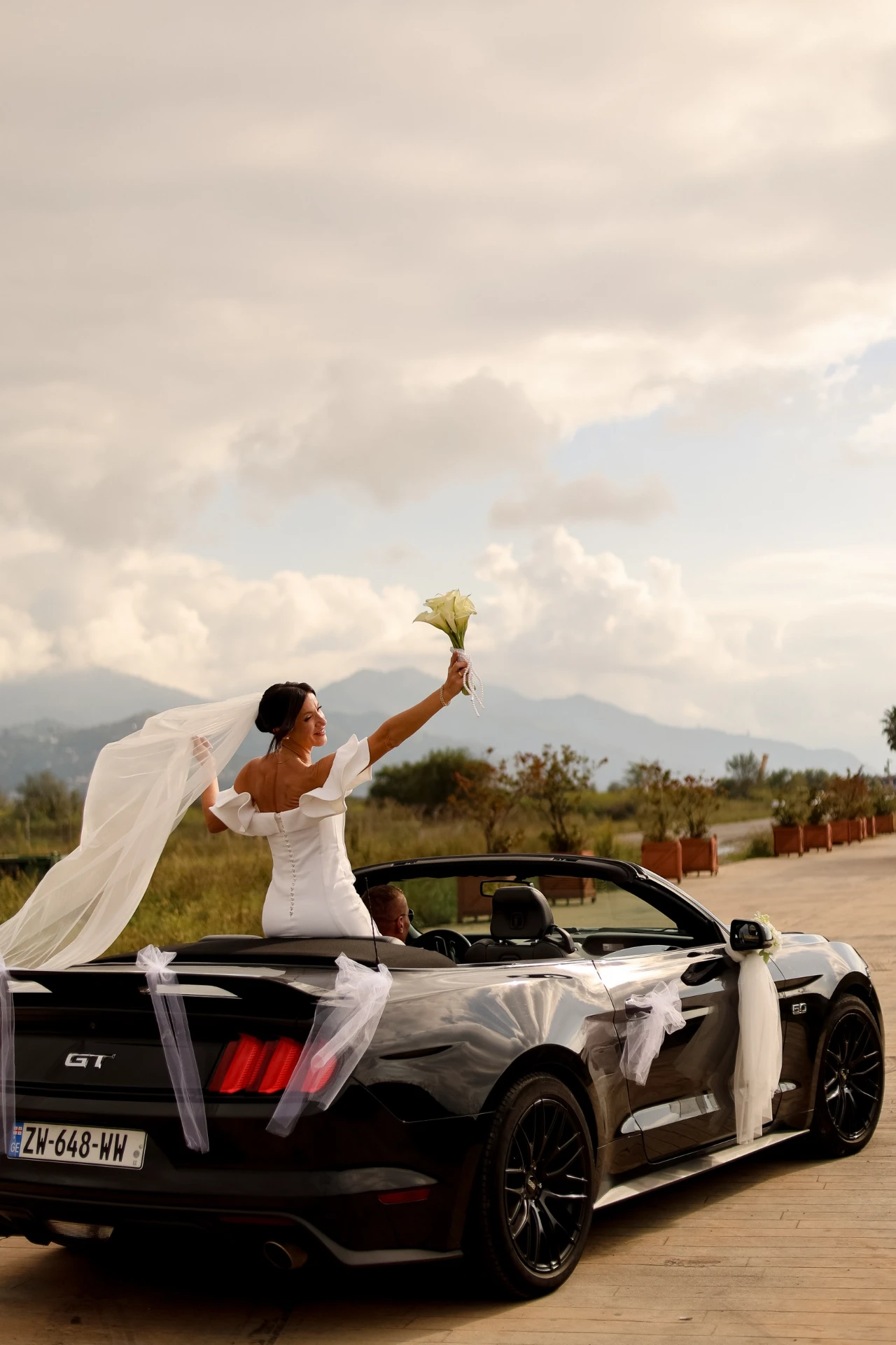 Romantic ceremony for foreign couples in Batumi