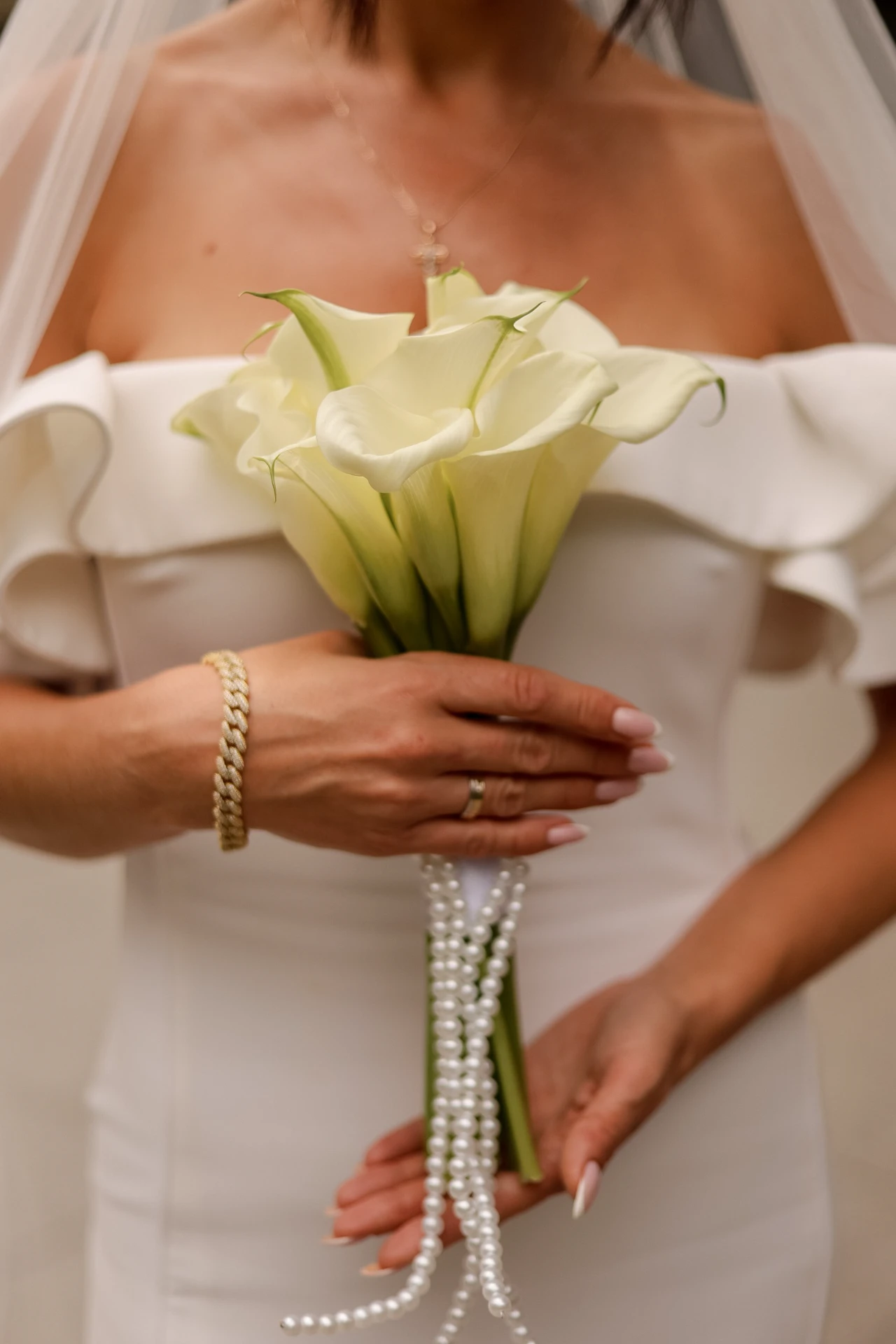 Romantic beach wedding for foreigners in Batumi