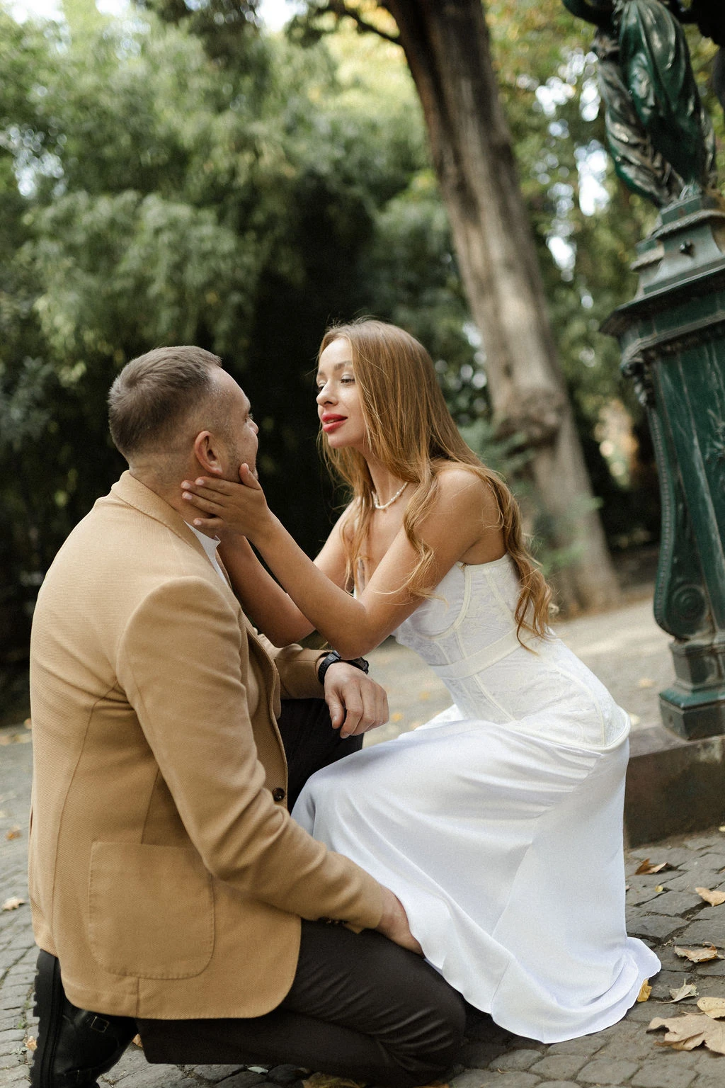 Autumn wedding ceremony in Tbilisi for foreign citizens