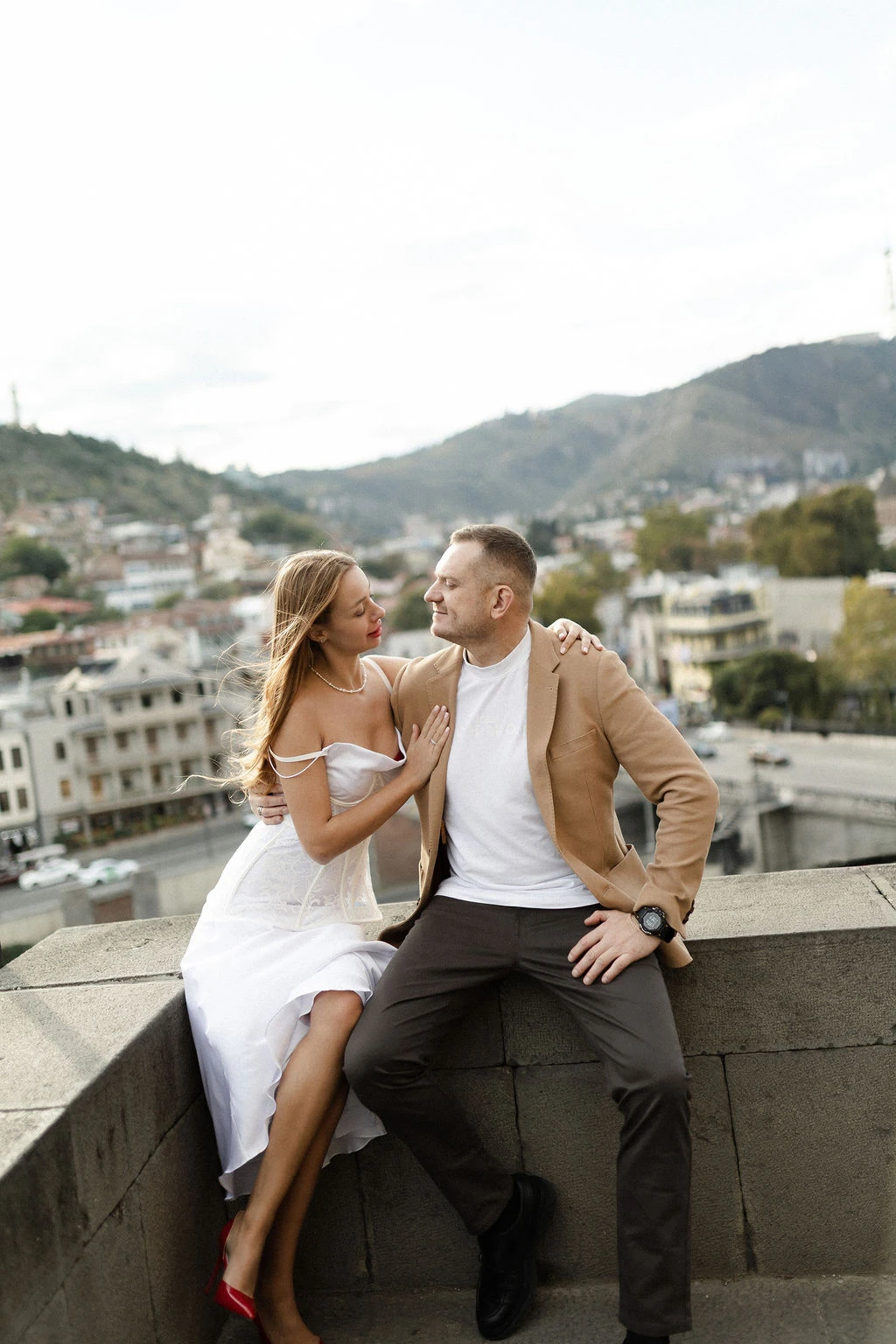 Marriage registration in Tbilisi in autumn for foreigners