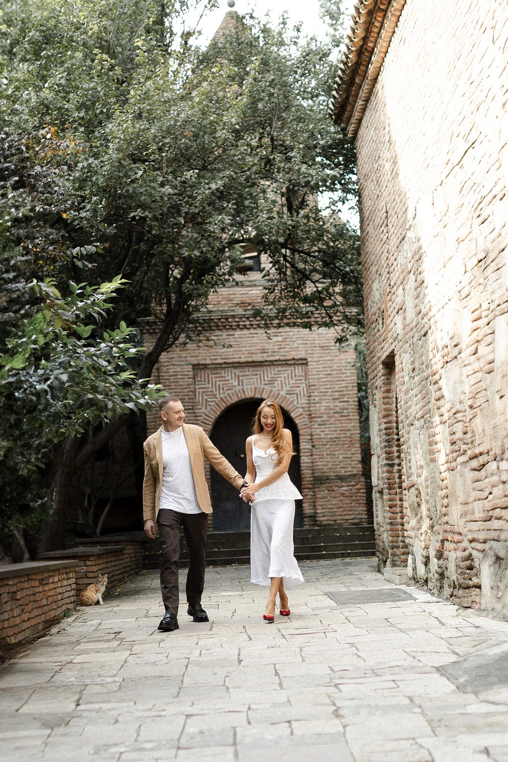 Autumn wedding in Old Tbilisi for foreign citizens