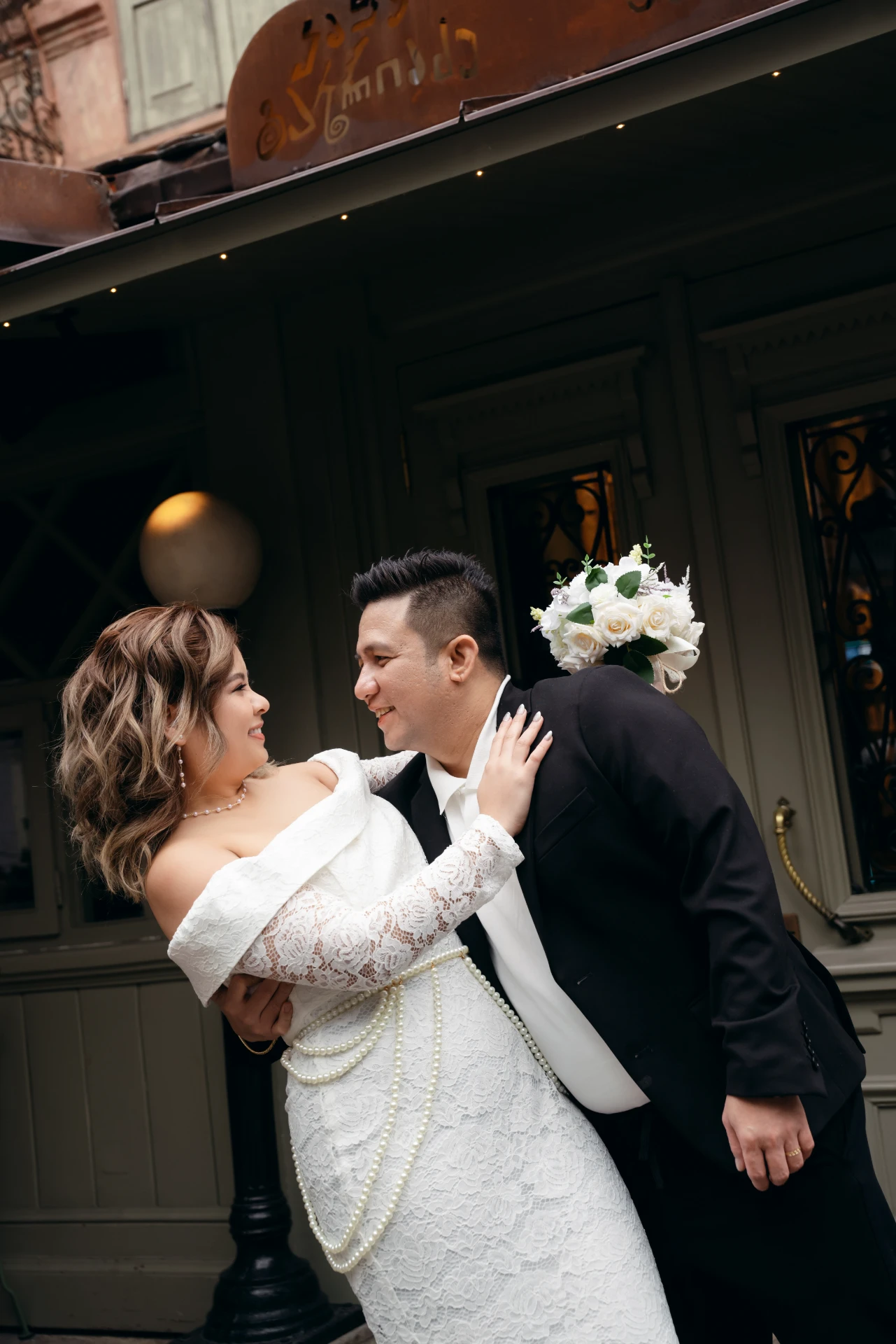 Small wedding in Georgia for foreign citizens