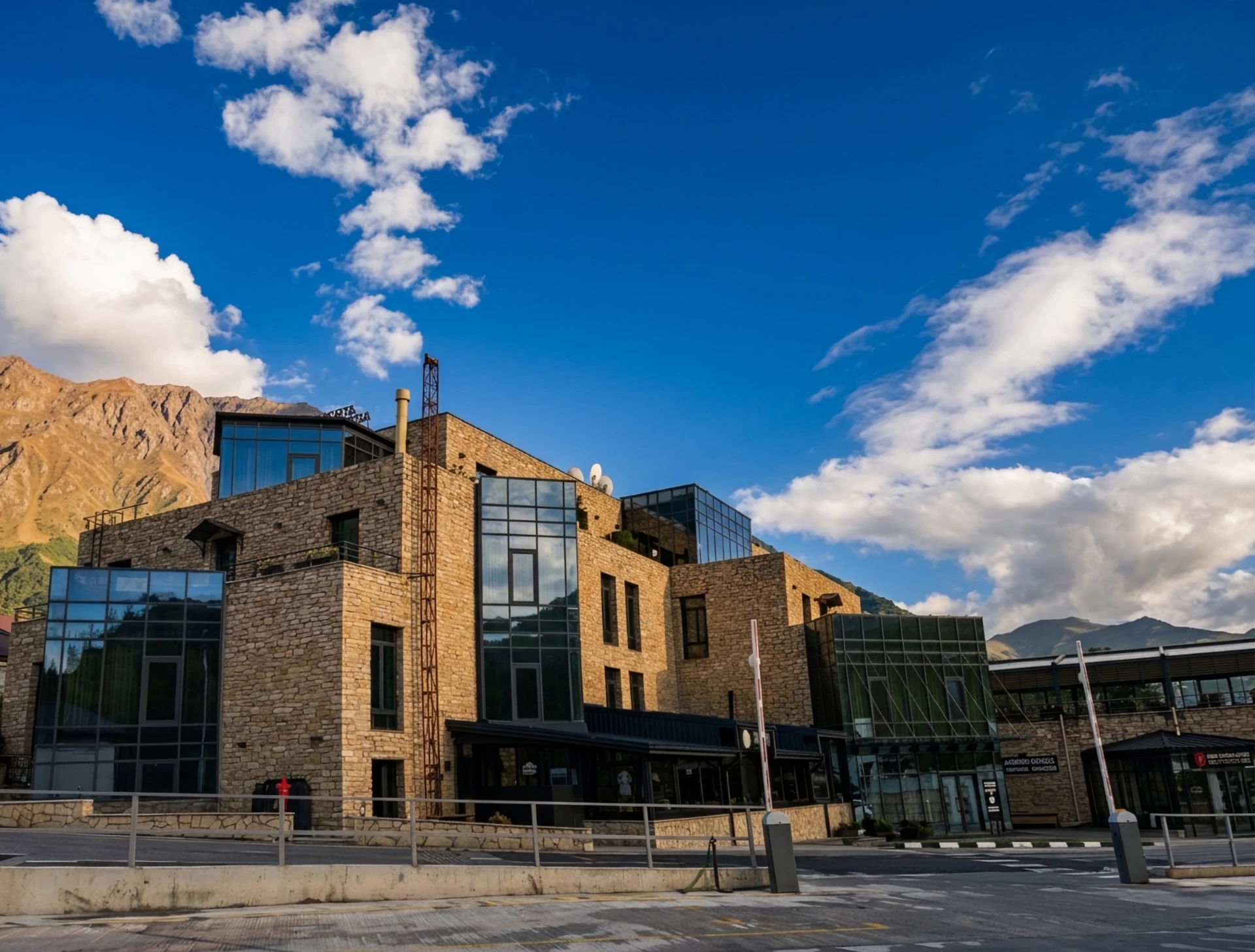 Wedding at the Porta Caucasia Hotel in Kazbegi