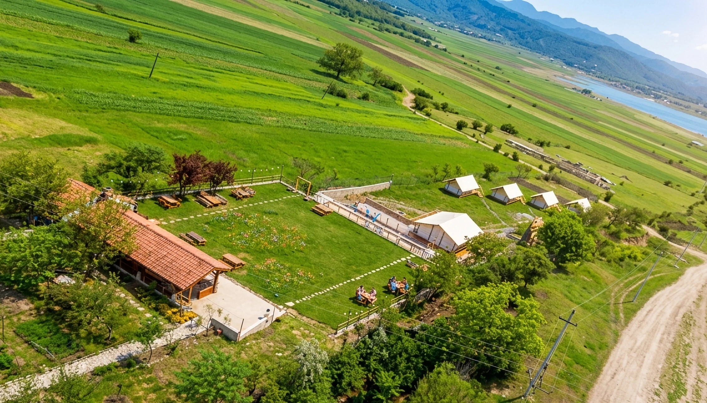 Campsite wedding in Georgia for couples from abroad at Salty Garden